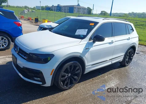 2020 Volkswagen Tiguan 2.0T Se/2.0T Se R-Line Black/2.0T Sel z USA, uszkodzony, nr VIN 3VV3B7AX9LM088867